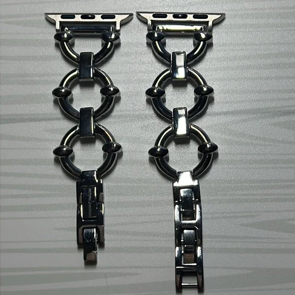 Victoria Emerson Silver Apple Watch Band - Picture 2 of 5